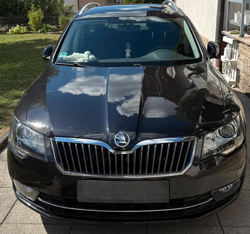 Bild des Angebotes Skoda Superb 2.0 TDI DSG Ambition Combi Zahnriemen neu