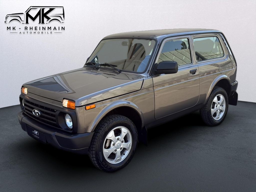 Bild des Angebotes Lada 4x4 *NUR 19Tkm*SHZ*EURO 6*1.HAND