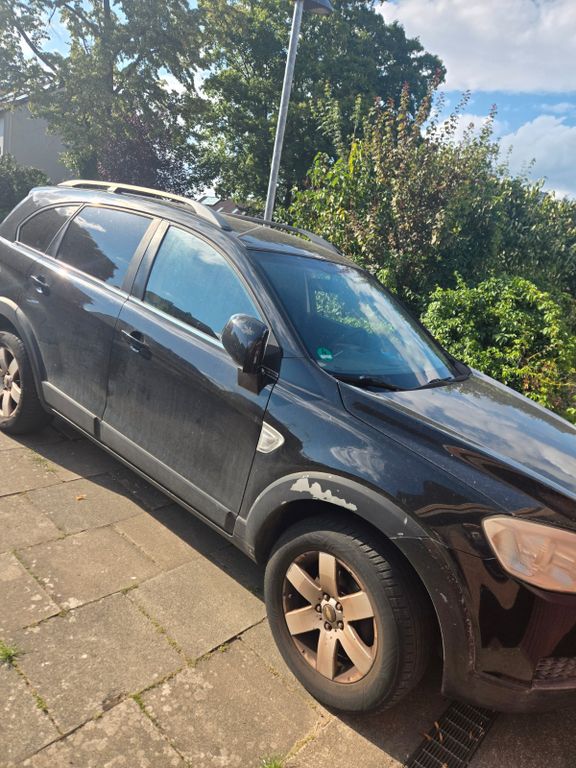Bild des Angebotes Chevrolet Captiva 2.4 LS 2WD 7-Sitzer LS