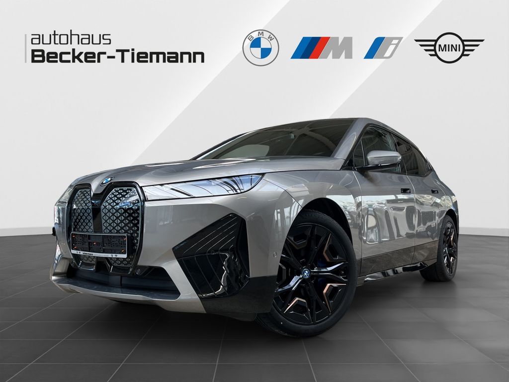 Bild des Angebotes BMW iX xDrive40 Edition Excellence/Sportpaket/Clear&