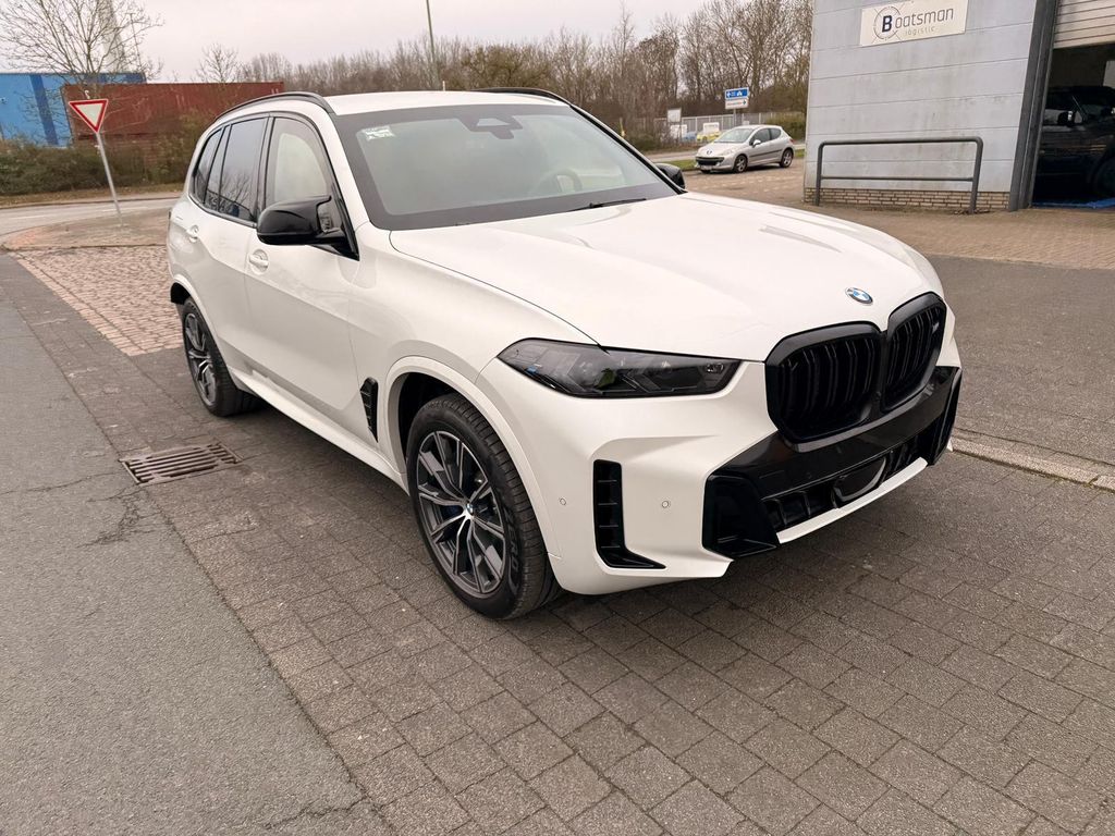 Bild des Angebotes BMW X5 M60i VR6/Original Factory Armourd/2026