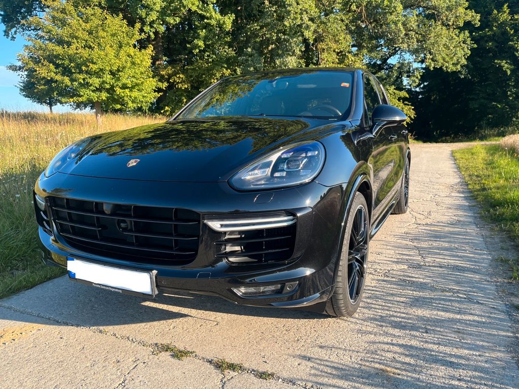 Bild des Angebotes Porsche Cayenne Turbo S Approv. 07/2027 gr. Wartung Neu