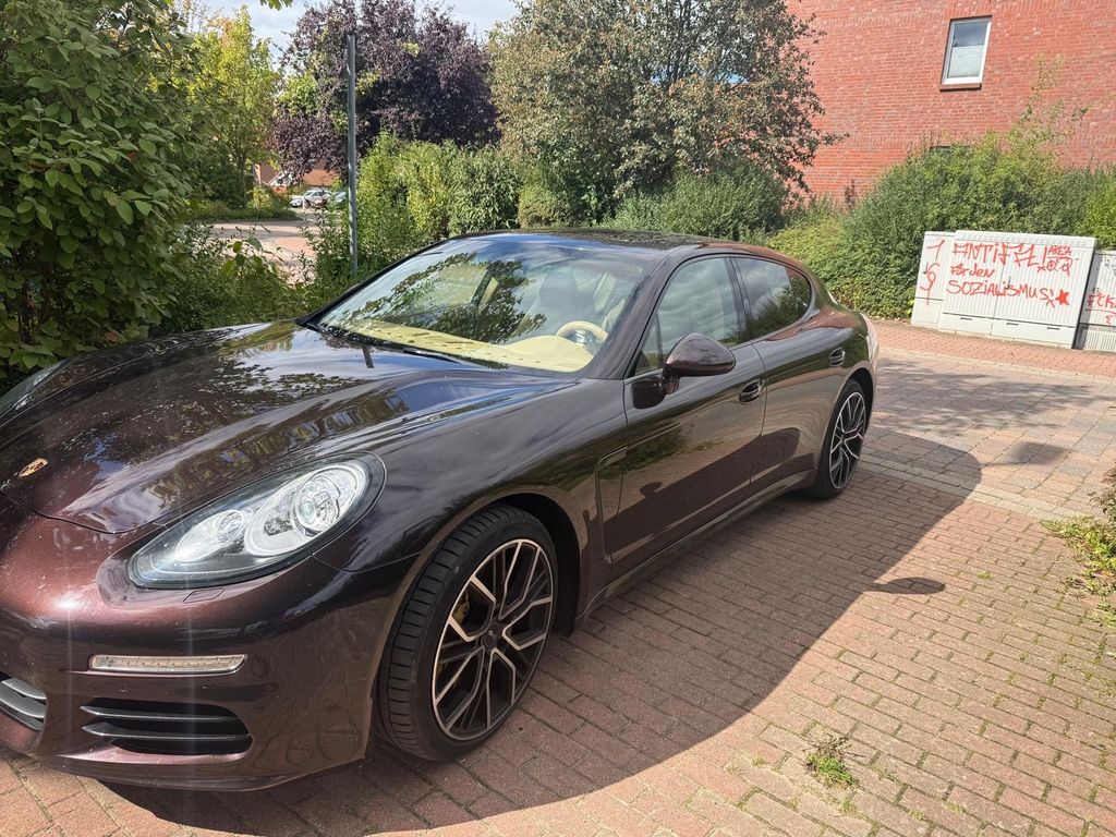 Bild des Angebotes Porsche Panamera 4 3.6 V6 | 310 PS | Scheckheft