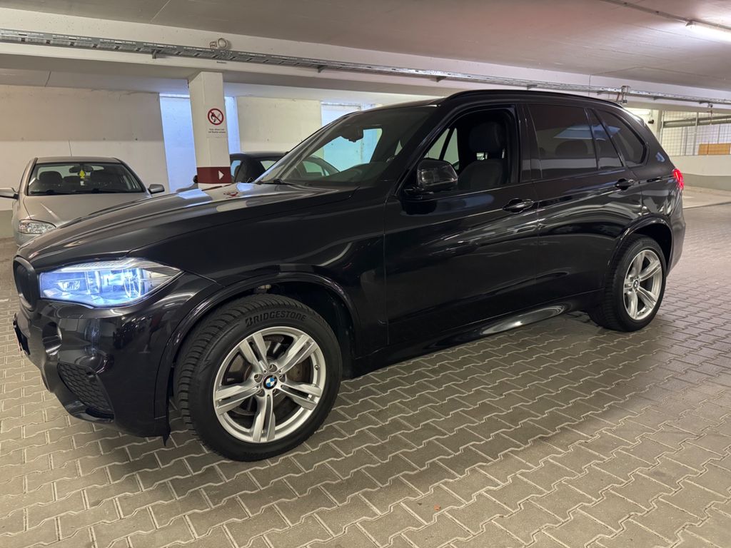 Bild des Angebotes BMW X5 xDrive 30 d M Paket / Performance