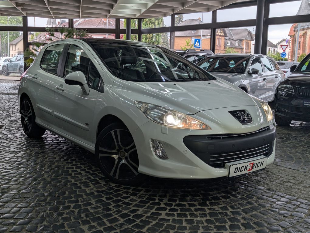 Bild des Angebotes Peugeot 308 GTi LEDER PANO XENON TEMP PDC NAVI 18-ZOLL