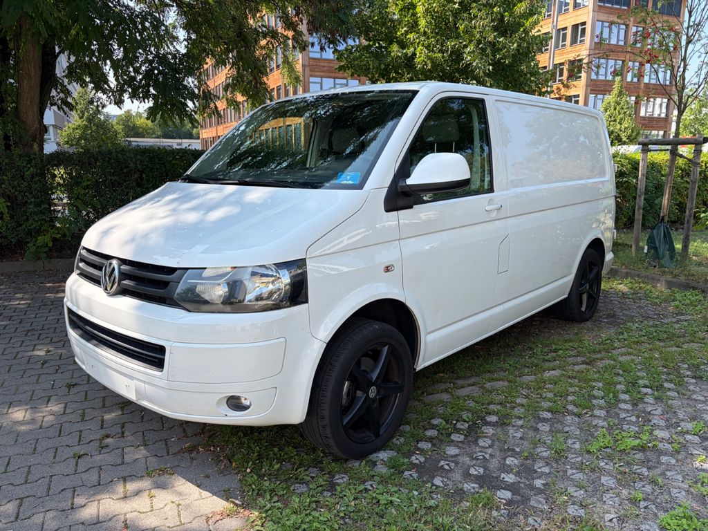 Bild des Angebotes Volkswagen T5 140PS Allrad Klima 3 Sitze Flügeltüren