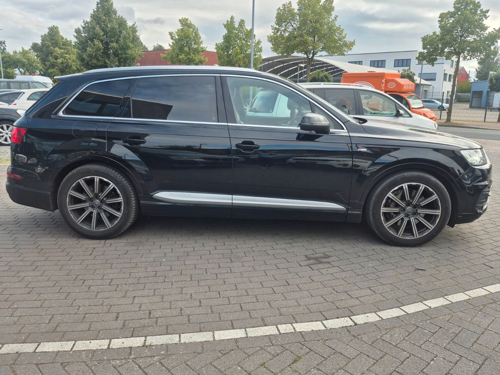 Bild des Angebotes Audi Q7 3.0 TDI quattro S-Line 7 Sitze Leder LED Pano