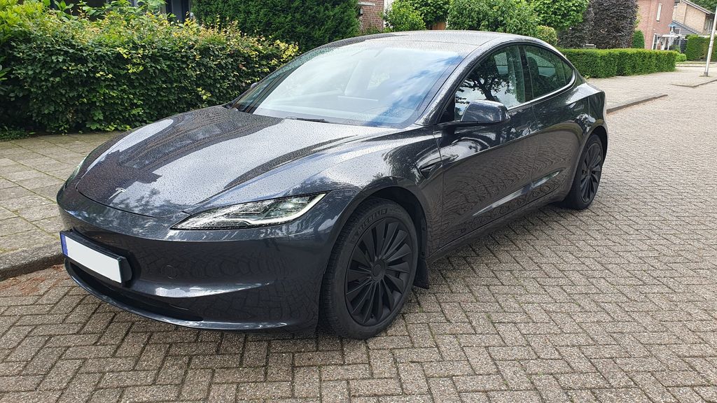 Bild des Angebotes Tesla Model 3 RWD Premium LFP M2025 FREE SUPERCHARGING
