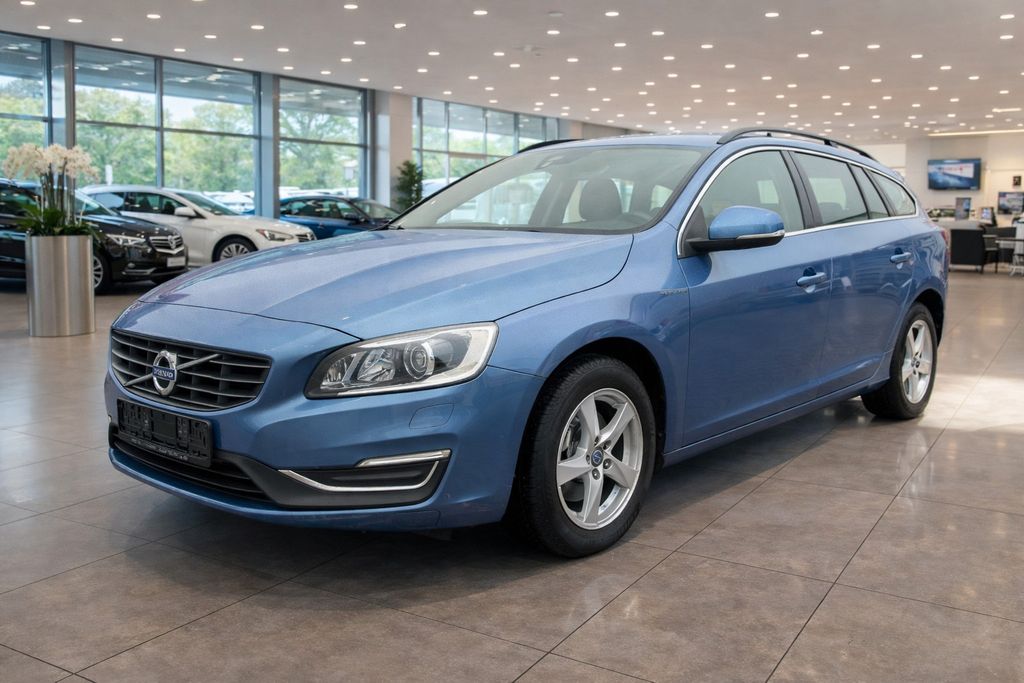 Bild des Angebotes Volvo V60 D3 Momentum - XENON + SHZ