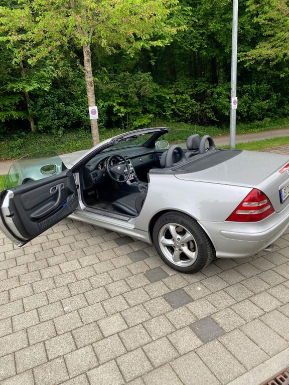 Mercedes-Benz SLK 200 Kompressor 1. Hand