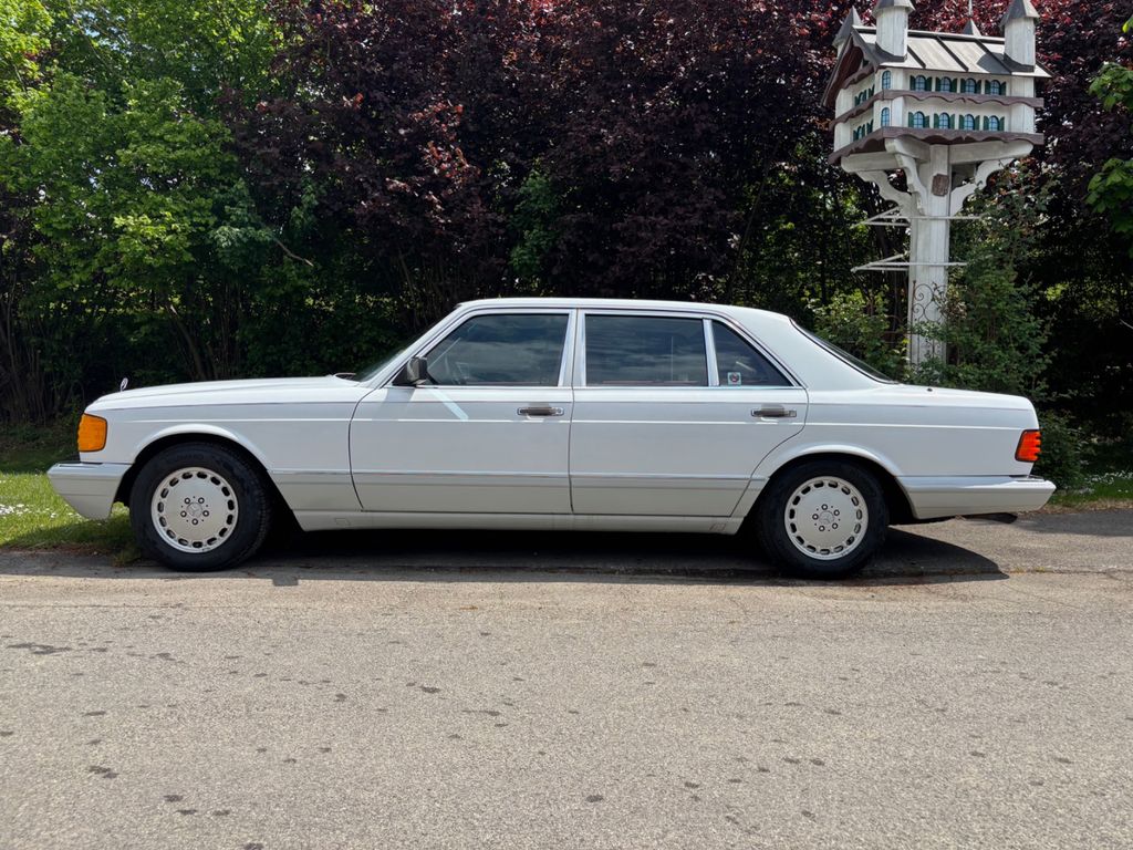 Bild des Angebotes Mercedes-Benz 560 SEL, US-Version, TÜV 12/27, H-Kennz.
