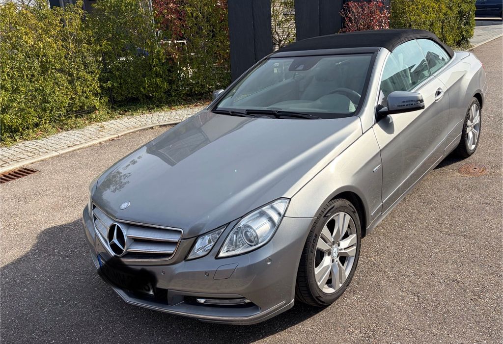 Bild des Angebotes Mercedes-Benz E 250 Cabriolet E 250 CGI BlueEFF. ELEGANCE ...