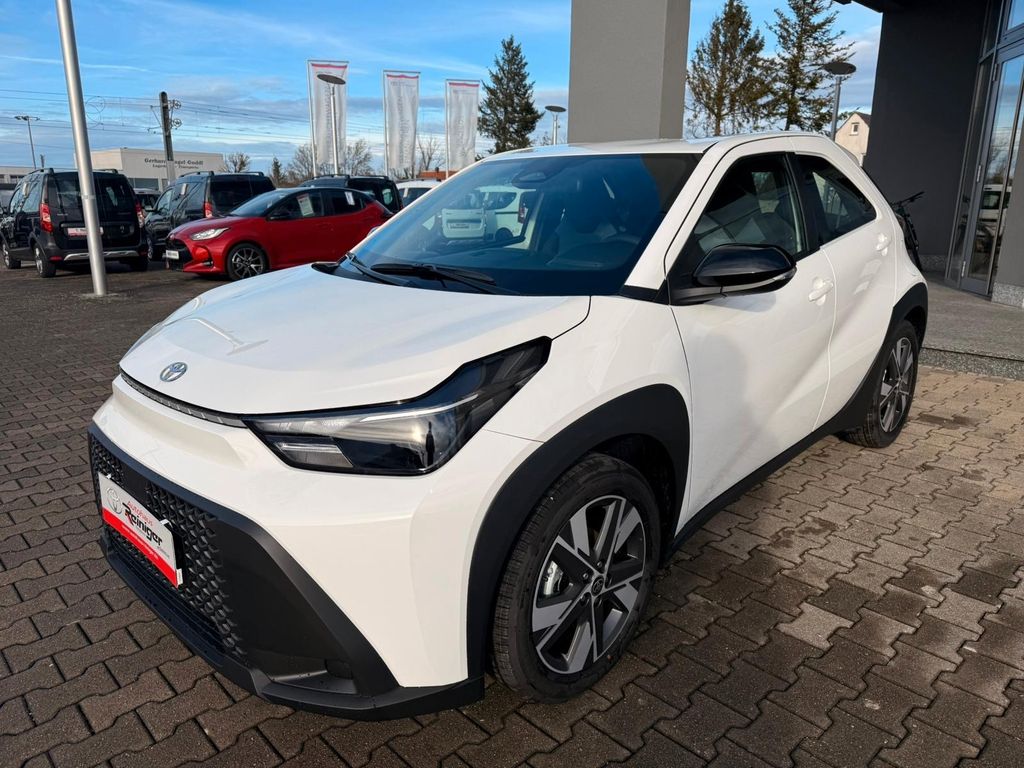 Bild des Angebotes Toyota Aygo X Active 1.5l Hybrid*Sitzheizung,Kamera*