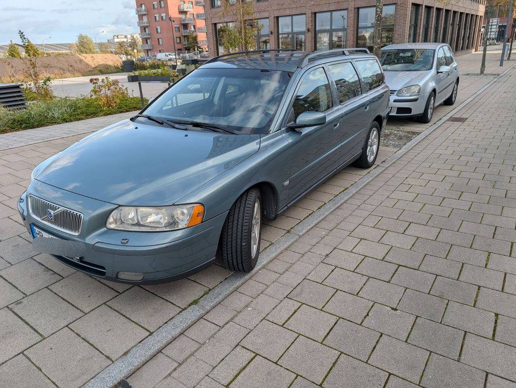 Bild des Angebotes Volvo V70 2.4  Edition 125kW