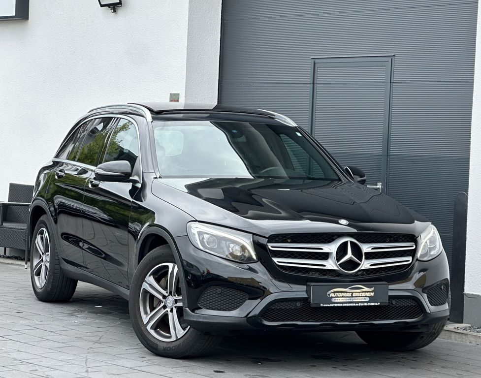 Bild des Angebotes Mercedes-Benz GLC 220 d 4Matic*EXCLUSIVE*PANORAMA*KAMERA*