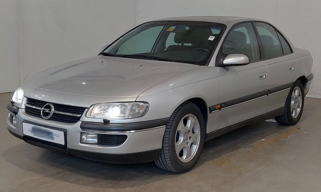 Bild des Angebotes Opel Omega 2.0 16V Editon 100. Klimaautomatik