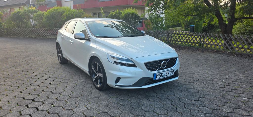 Bild des Angebotes Volvo V40 T2 Geartronic R Design Vollausstatung