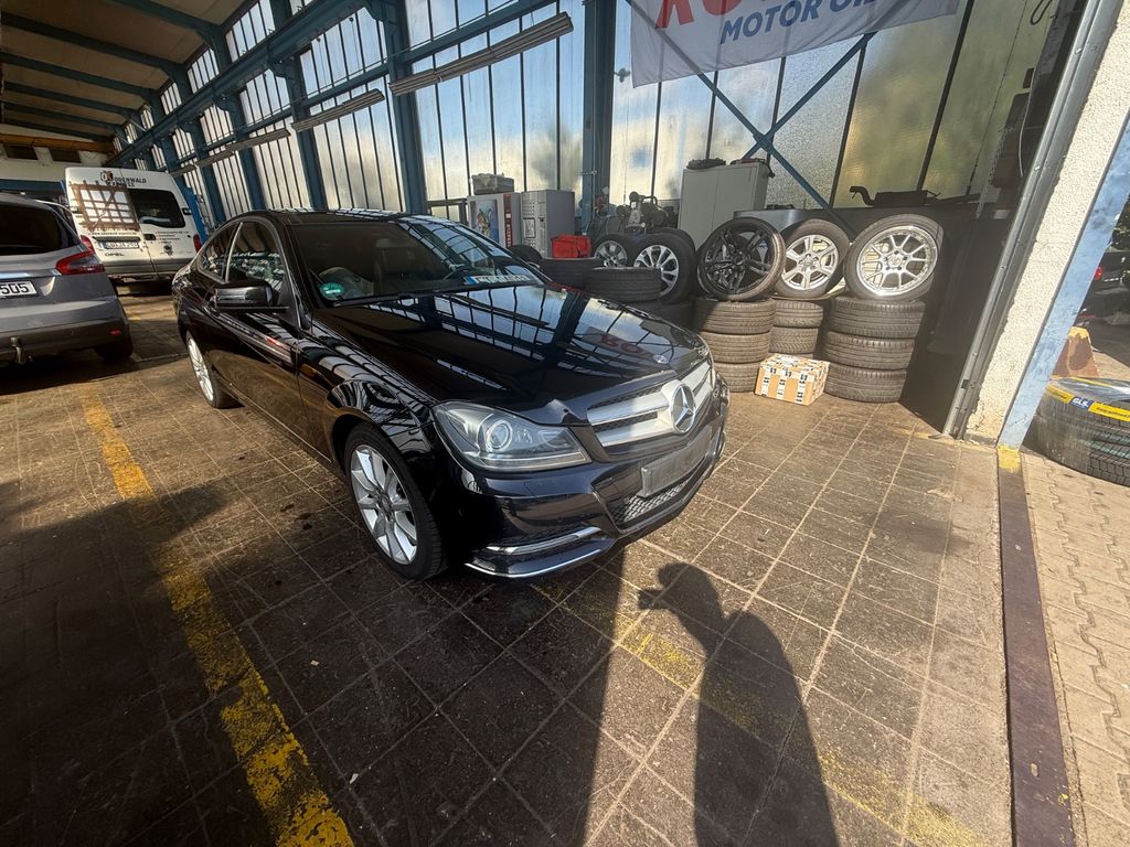 Bild des Angebotes Mercedes-Benz CE 220 C 220 CDI BlueEFF. Coupé Standard