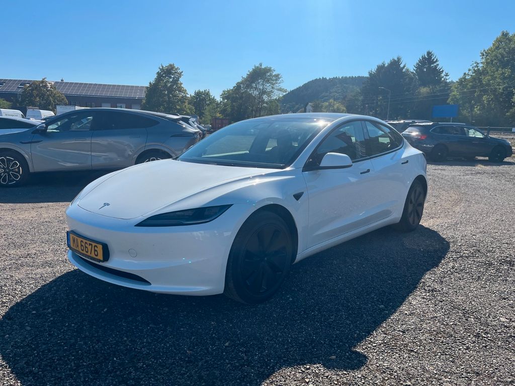Bild des Angebotes Tesla Model 3 Highland RWD