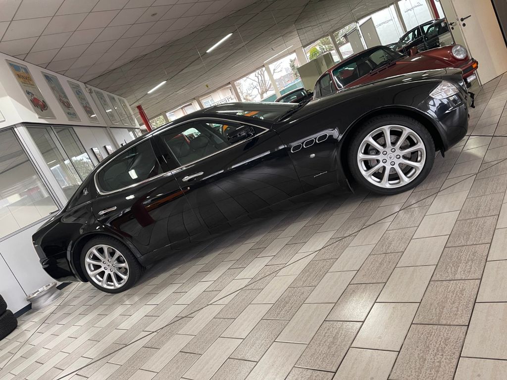 Bild des Angebotes Maserati Quattroporte 4.2 V8 GSHD-NAVI-XENON