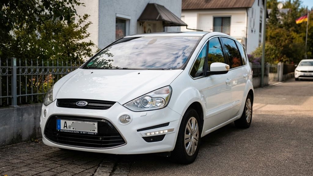 Bild des Angebotes Ford S-Max 2,0 TDCi 120kW DPF Titanium PowerShift...