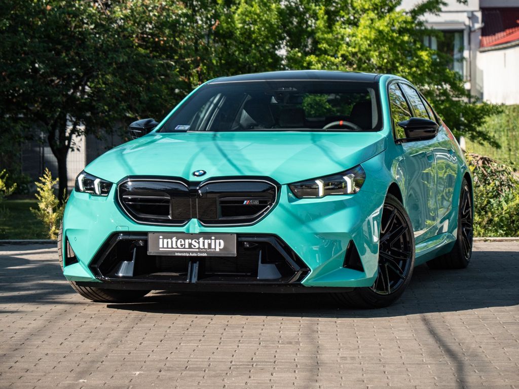 Bild des Angebotes BMW M5 INDIVIDUAL.DR.ASS.PRO.PANO.360.4ZONEN.LHZ.B&W