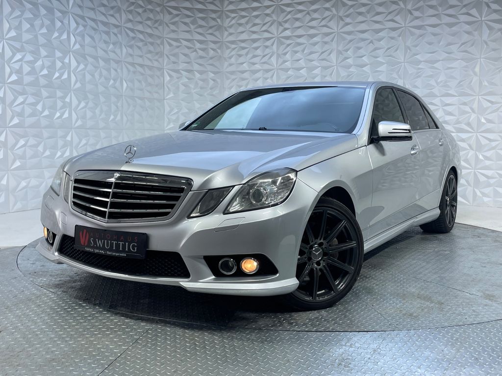 Bild des Angebotes Mercedes-Benz E 550 4Matic 7G-TRONIC+H&K SOUND+LEDER+
