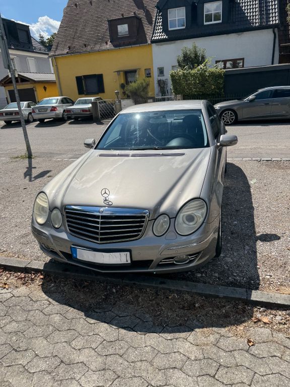 Bild des Angebotes Mercedes-Benz E 200 KOMPRESSOR Avantgarde