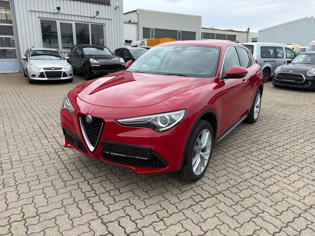 Bild des Angebotes Alfa Romeo Stelvio Super Q4-KAMERA-SHS-XENON-LEDER-NAVI