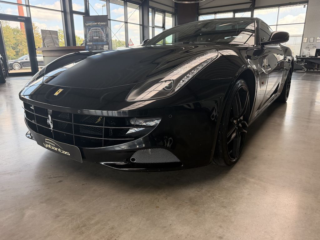 Bild des Angebotes Ferrari FF Liftsystem Beifahrerdisplay Panoramadach Blac