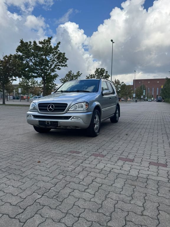 Bild des Angebotes Mercedes-Benz ML 270 CDI W163 | Automatik | Leder | AHK | TÜV