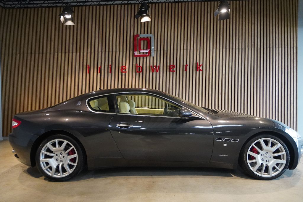 Bild des Angebotes Maserati Granturismo 4.2 V8-Deutsch-U-frei**1-Hd**48 TKM*