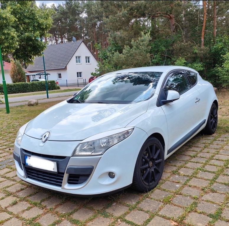 Bild des Angebotes Renault Megane Coupé Dynamique 1.6 16V 110 Dynamique