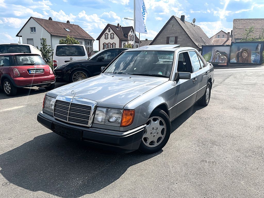 Bild des Angebotes Mercedes-Benz 230