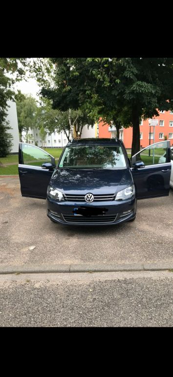 Bild des Angebotes Volkswagen Sharan 2.0 TDI SCR 130kW DSG Highline Highline