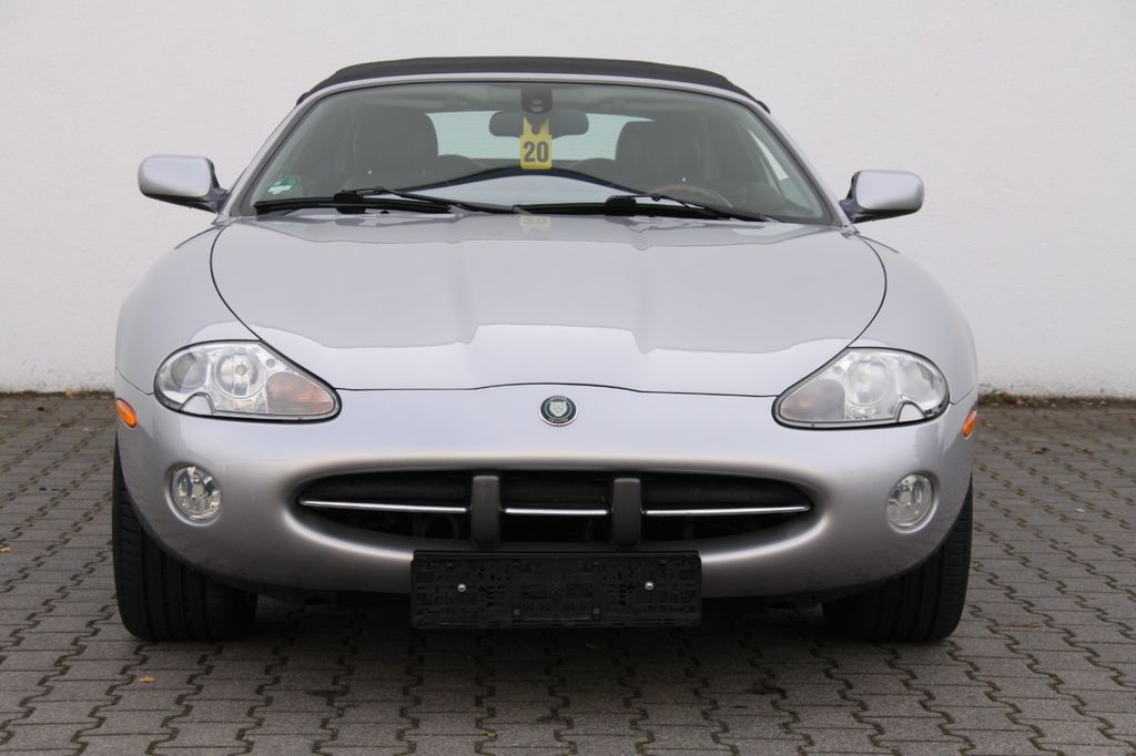 Bild des Angebotes Jaguar XK8 Cabrio 3 Jahre Garantie