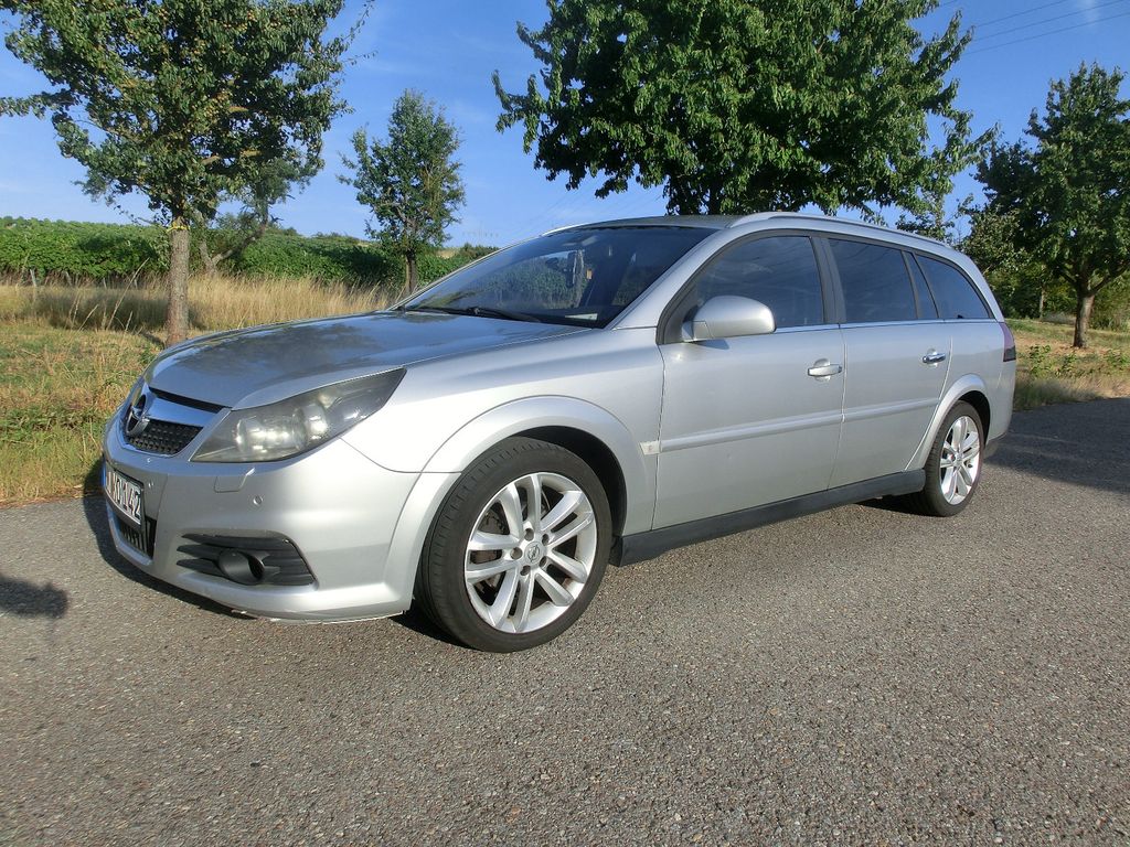 Bild des Angebotes Opel Vectra C  1.9 CDTI Automatik  150 PS TÜV 04/2027