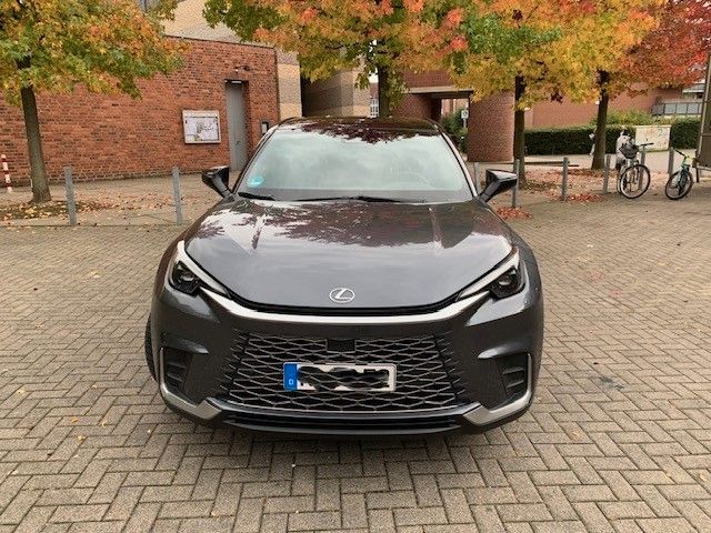 Bild des Angebotes Lexus LBX 1.5 FWD Emotion Emotion