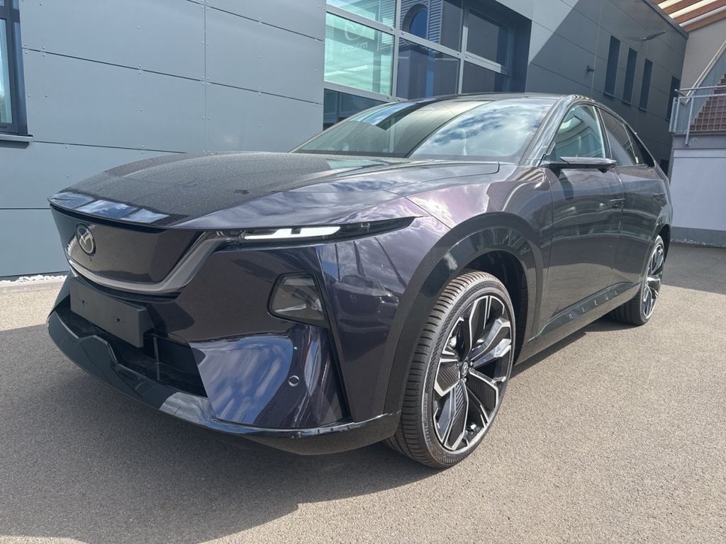 Mazda CX-6e Takumi Plus 258 Metallic