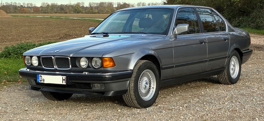 BMW 750
