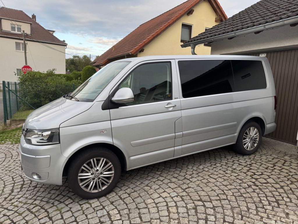 Bild des Angebotes Volkswagen T5 Multivan 2.0 BTDI CUP AHK SHZ Bi-Xenon TV