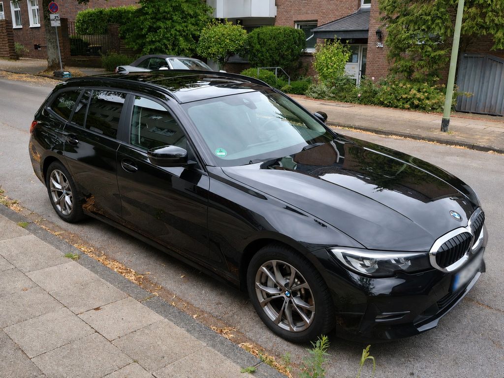 Bild des Angebotes BMW 330e Touring Advantage Automatic Advantage