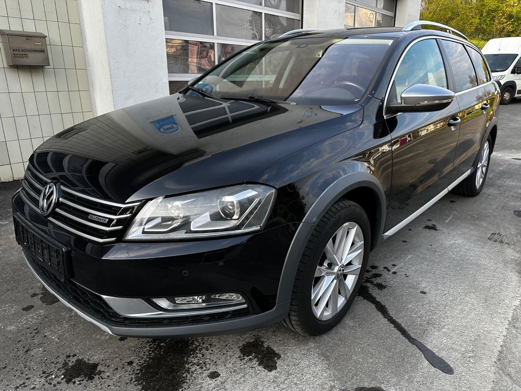 Volkswagen Passat Alltrack Variant Basis BMT 4Motion Alcant
