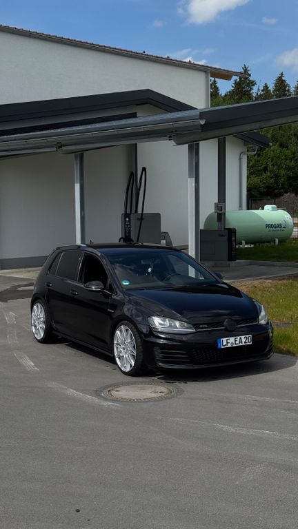 Bild des Angebotes Volkswagen Golf 2.0 TDI DSG BMT GTD GTD