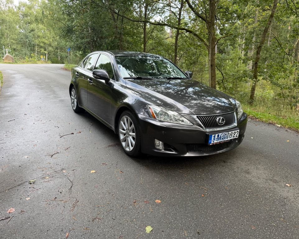Bild des Angebotes Lexus IS 250 250 Luxury Line Automatik Luxury Line