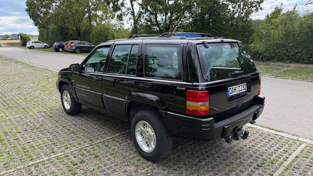 Jeep Grand Cherokee 5.2 Limited Auto Limited