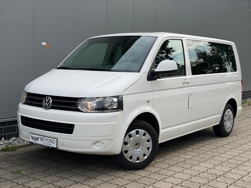 Bild des Angebotes Volkswagen T5 Caravelle 2.0 TDI*1. Hd.*8-Si.*GRA*SHZ*PDC