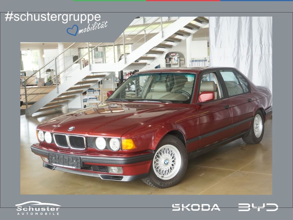Bild des Angebotes BMW 750 i Autom Liebhaberfahrzeug Klimaaut Schiebed.
