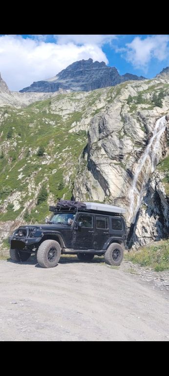 Bild des Angebotes Jeep Wrangler Unlimited Sahara 2.8 CRD Autom. Sahara