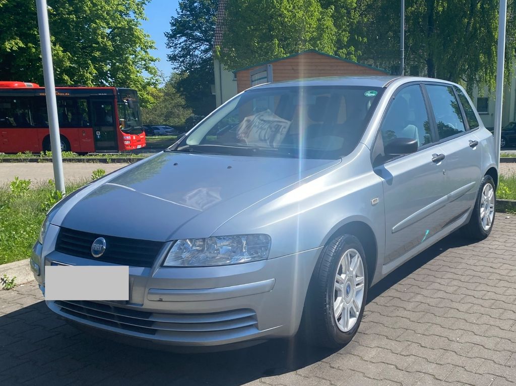 Bild des Angebotes Fiat Stilo 1.4 16V Limousine 6speed
